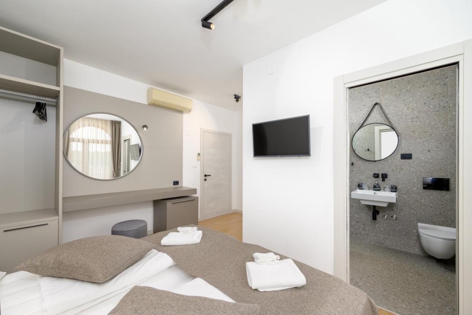 Rooms Luna Sol Krnica Exterior photo