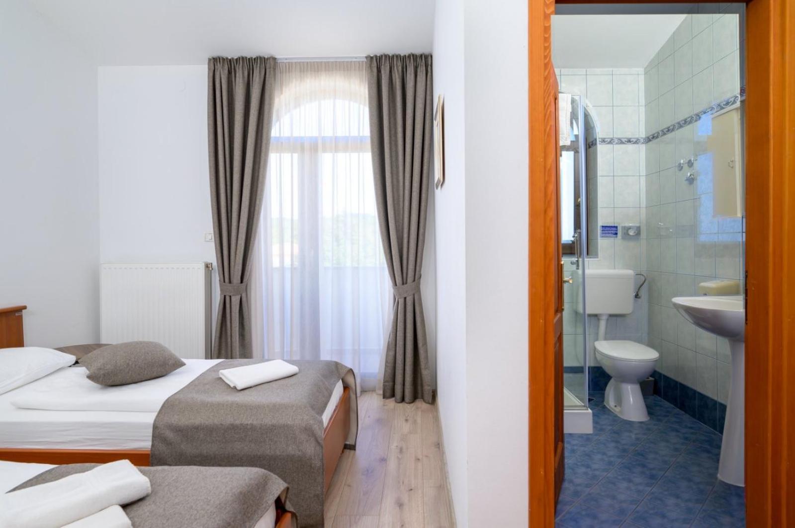 Rooms Luna Sol Krnica Exterior photo