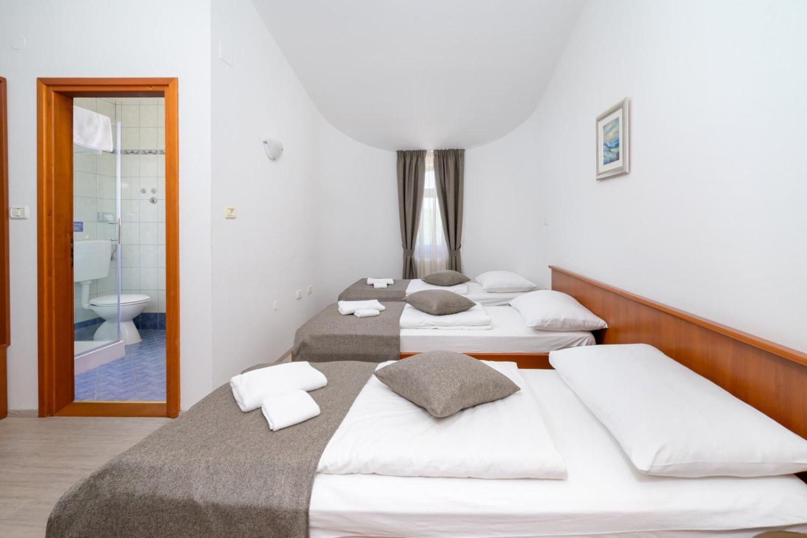 Rooms Luna Sol Krnica Exterior photo